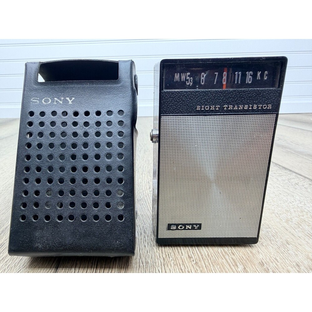 Sony EIGHT TRANSISTOR MODEL 2R-27 Radio, Beautiful, For Parts